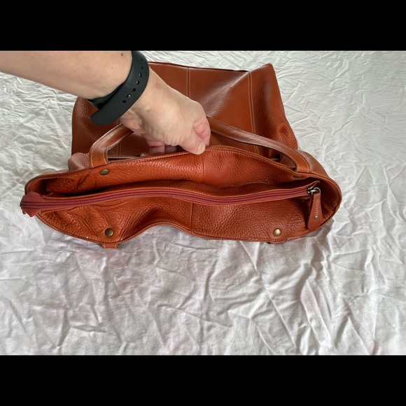 Scarpa pebbled leather burnt orange bag - Picture 5 of 9